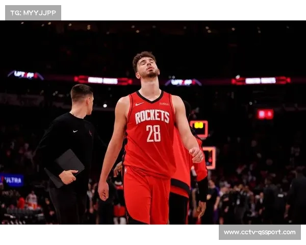 火箭申京此前质疑勇士经验与裁判互动，引发与格林口水战